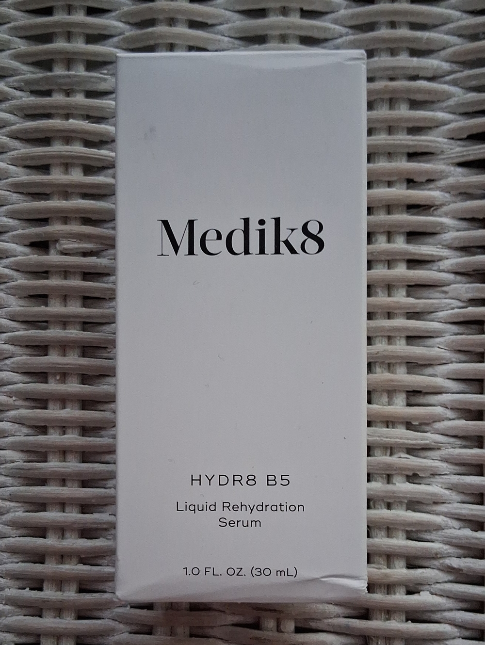 Medik8 HYDR8 B5 Liquid Rehydration Serum 10 Fl Oz